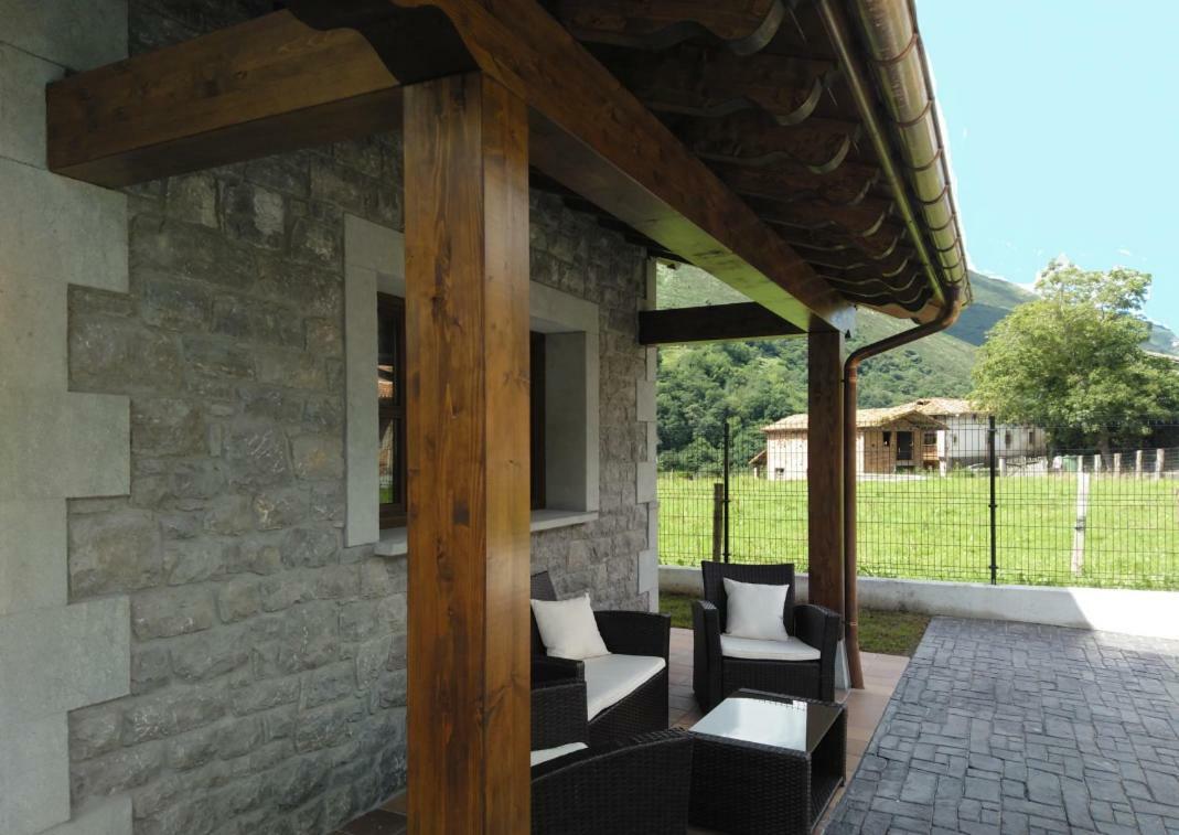 Villa Casa El Caleru à Malateria Extérieur photo