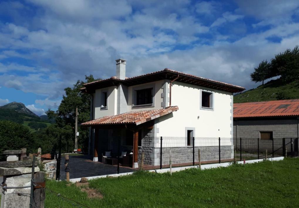 Villa Casa El Caleru à Malateria Extérieur photo